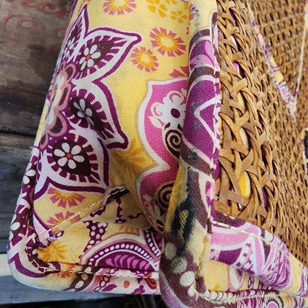 Vera Bradley Tiki Tote With Coconut Shell Clasp Shoulder Bag Pink Yellow Beach - Picture 6 of 12